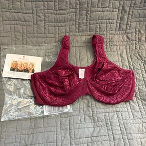 Breezies Wild Rose Seamless Front Close Bra Berry 38 D